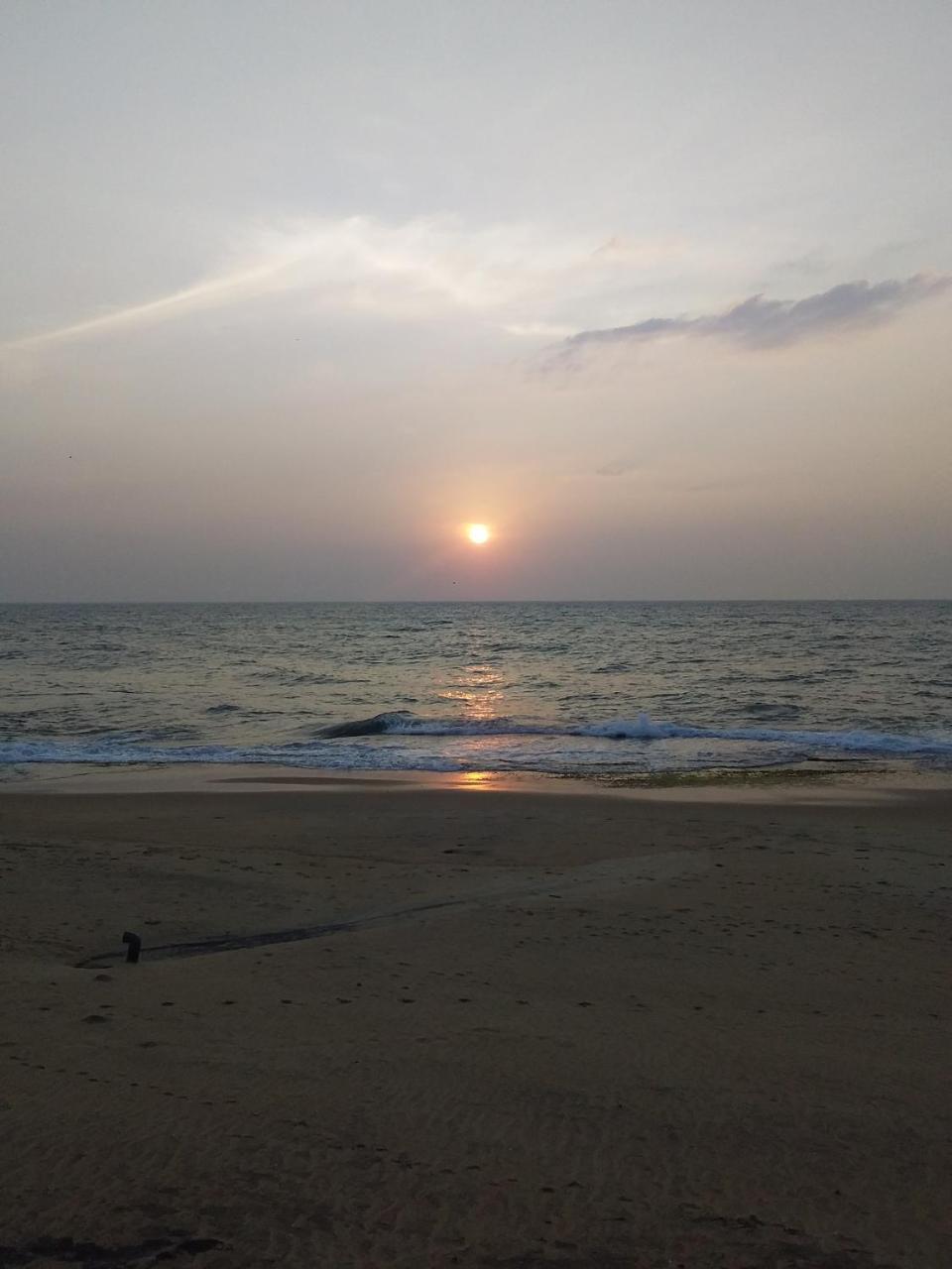 The Beach Boutique Uswetakeiyawa Buitenkant foto